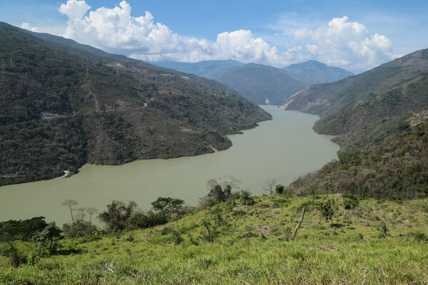 La UNGRD destacó el trabajo de monitoreo de los niveles del río Cauca que hace EPM en el Centro de Monitoreo Técnico del proyecto hidroeléctrico Ituango.