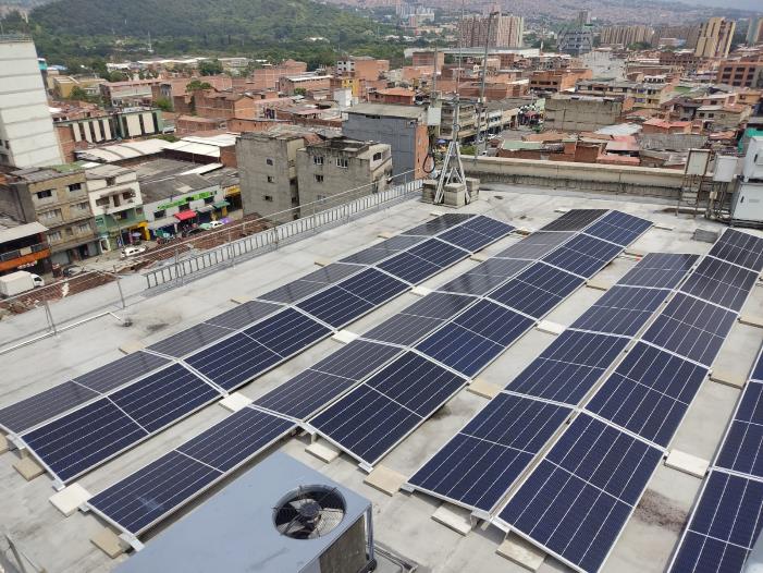 Solución solar de EPM llegó al Edificio Miguel de Aguinaga, en el corazón de Medellín