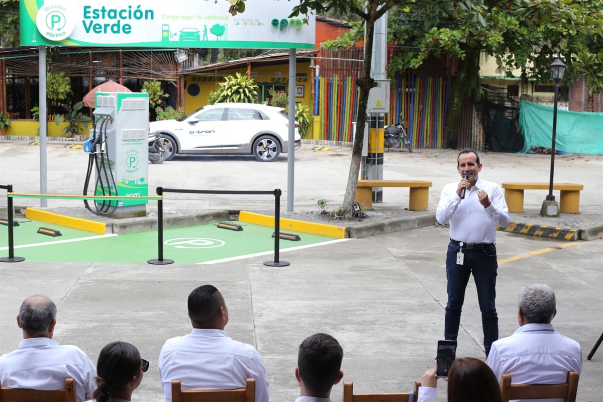 EPM inauguró estación de carga de vehículos eléctricos en La Pintada, Suroeste antioqueño